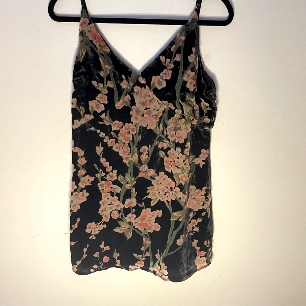 Floral velvet dress NWOT